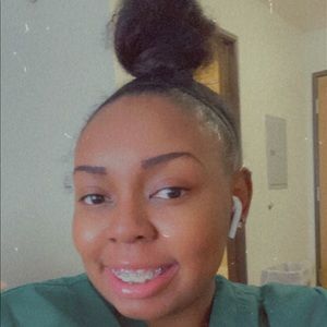 Meet your Posher, Alysse